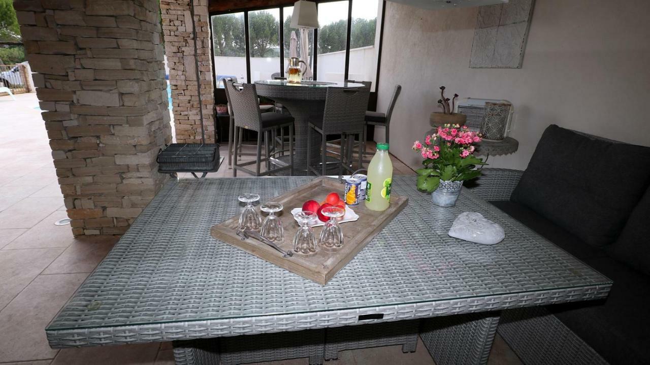 La Petite Campagne Bed & Breakfast Mane  Exterior photo